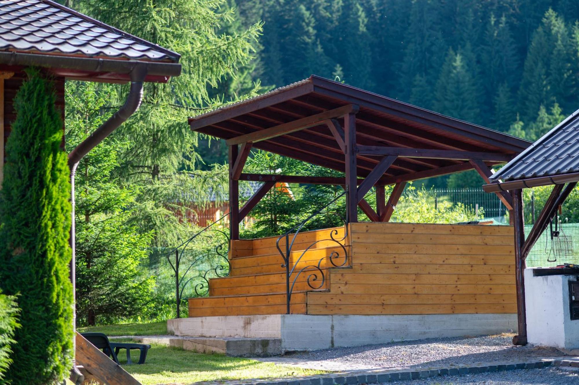 Vivien Vendeghaz Villa Borzont Exterior photo