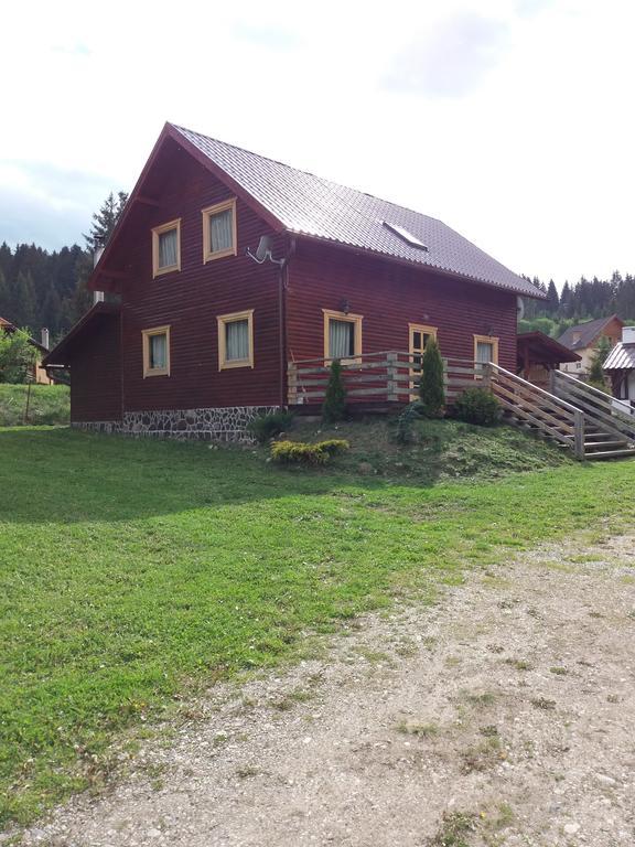 Vivien Vendeghaz Villa Borzont Exterior photo
